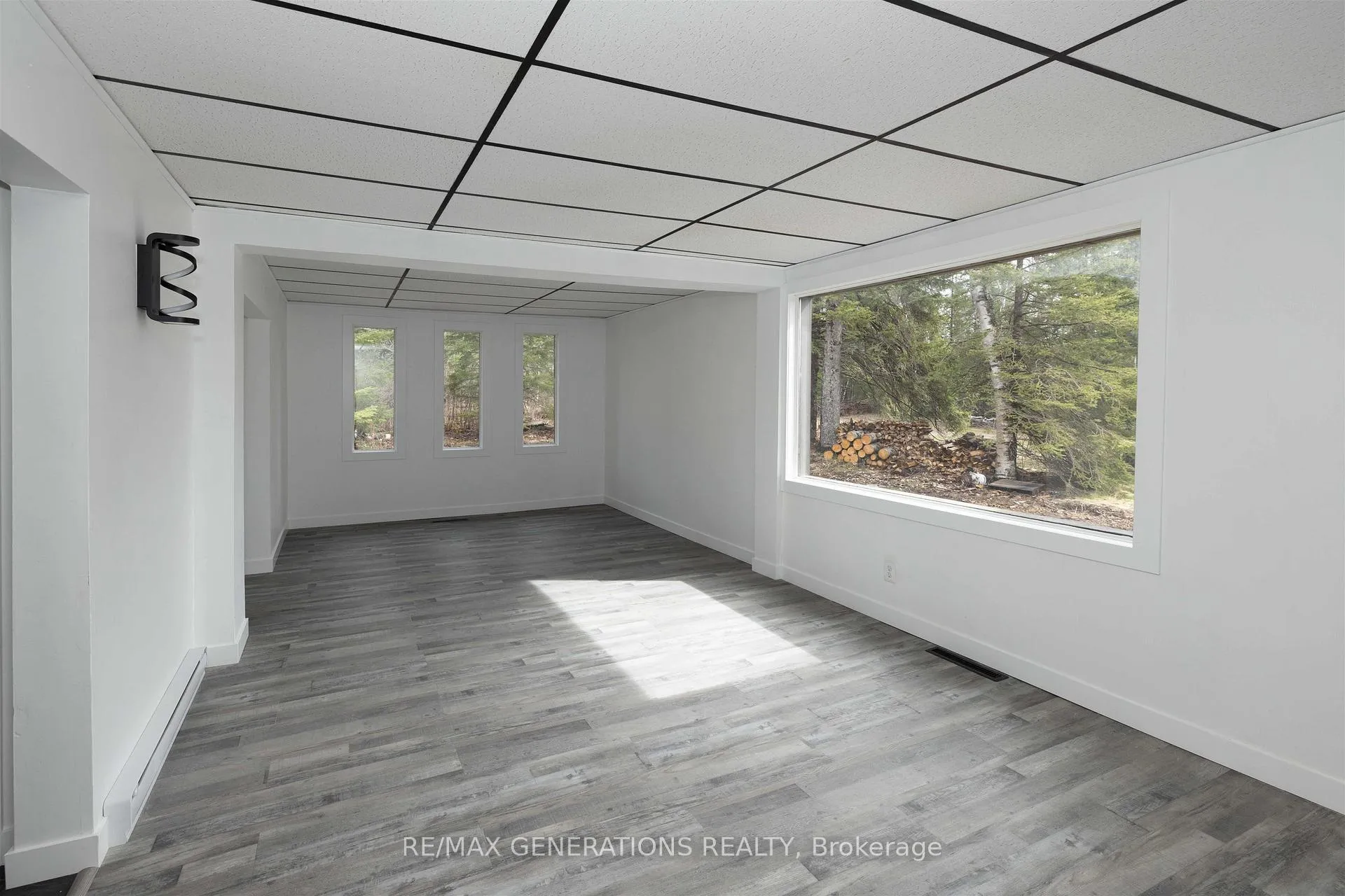 Photo 11 of 4330 Highway 11/17, Shuniah — HOMEH