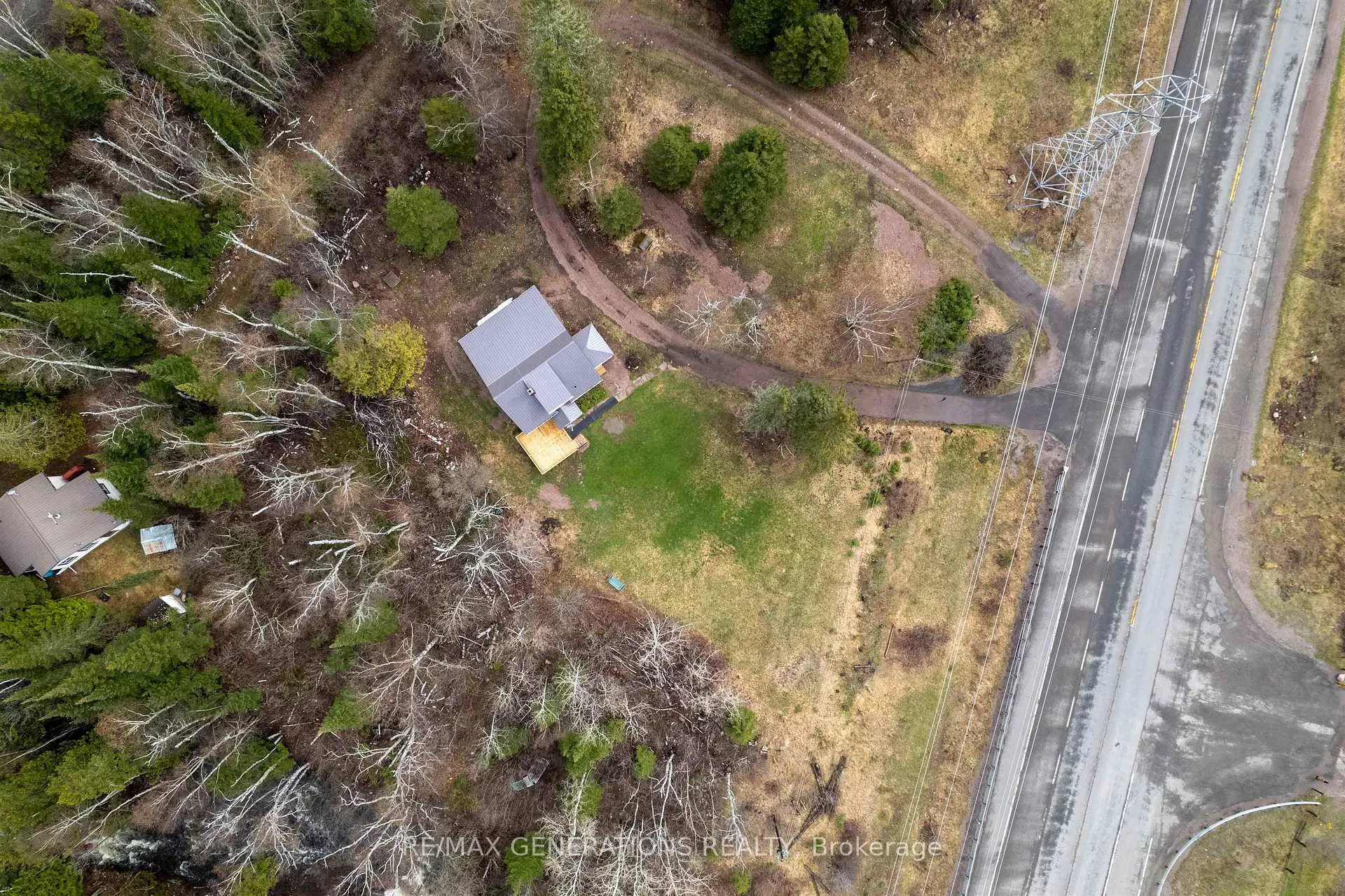 Photo 32 of 4330 Highway 11/17, Shuniah — HOMEH