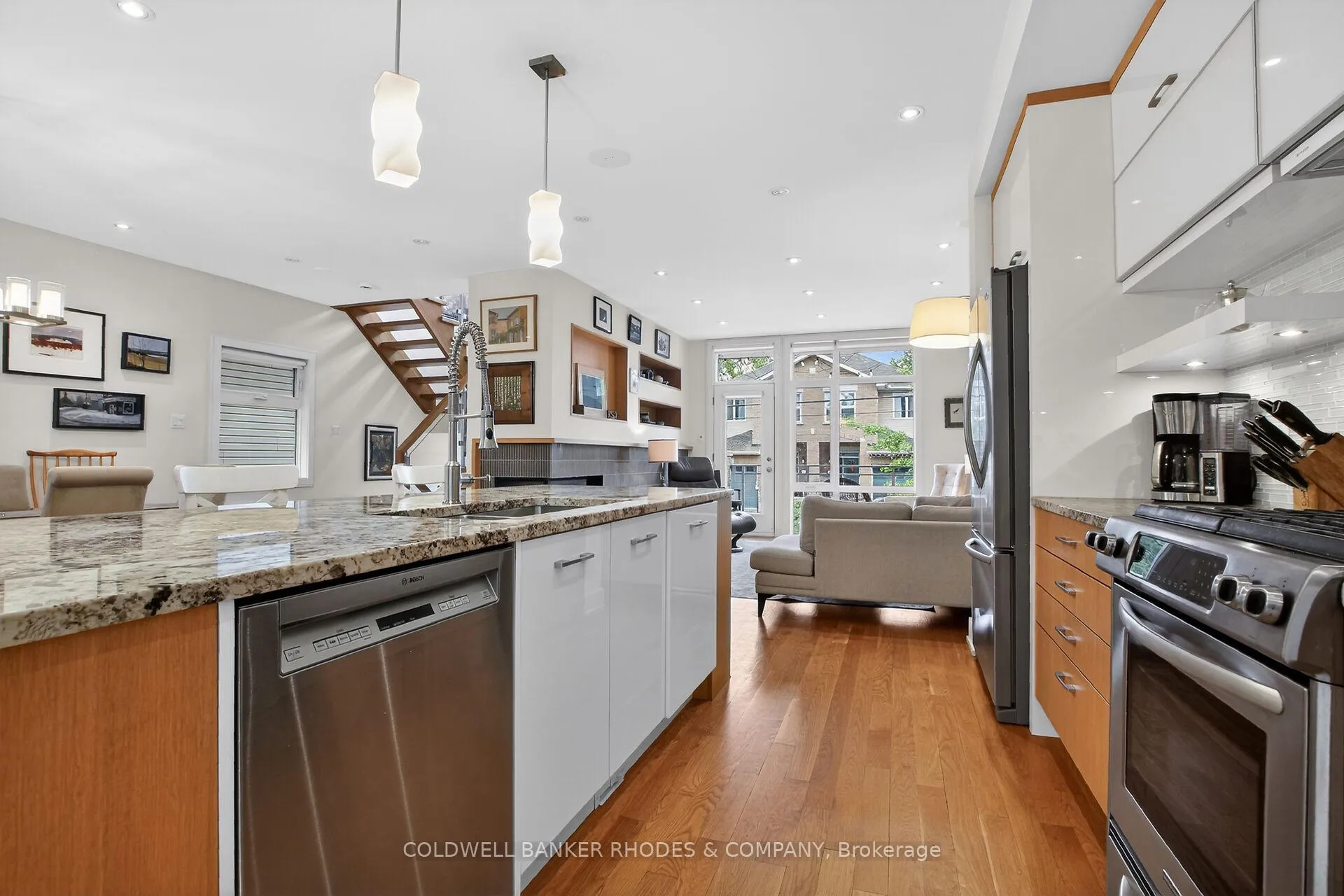 Photo 12 of 368A Berkley Avenue, Ottawa, Westboro West — HOMEH