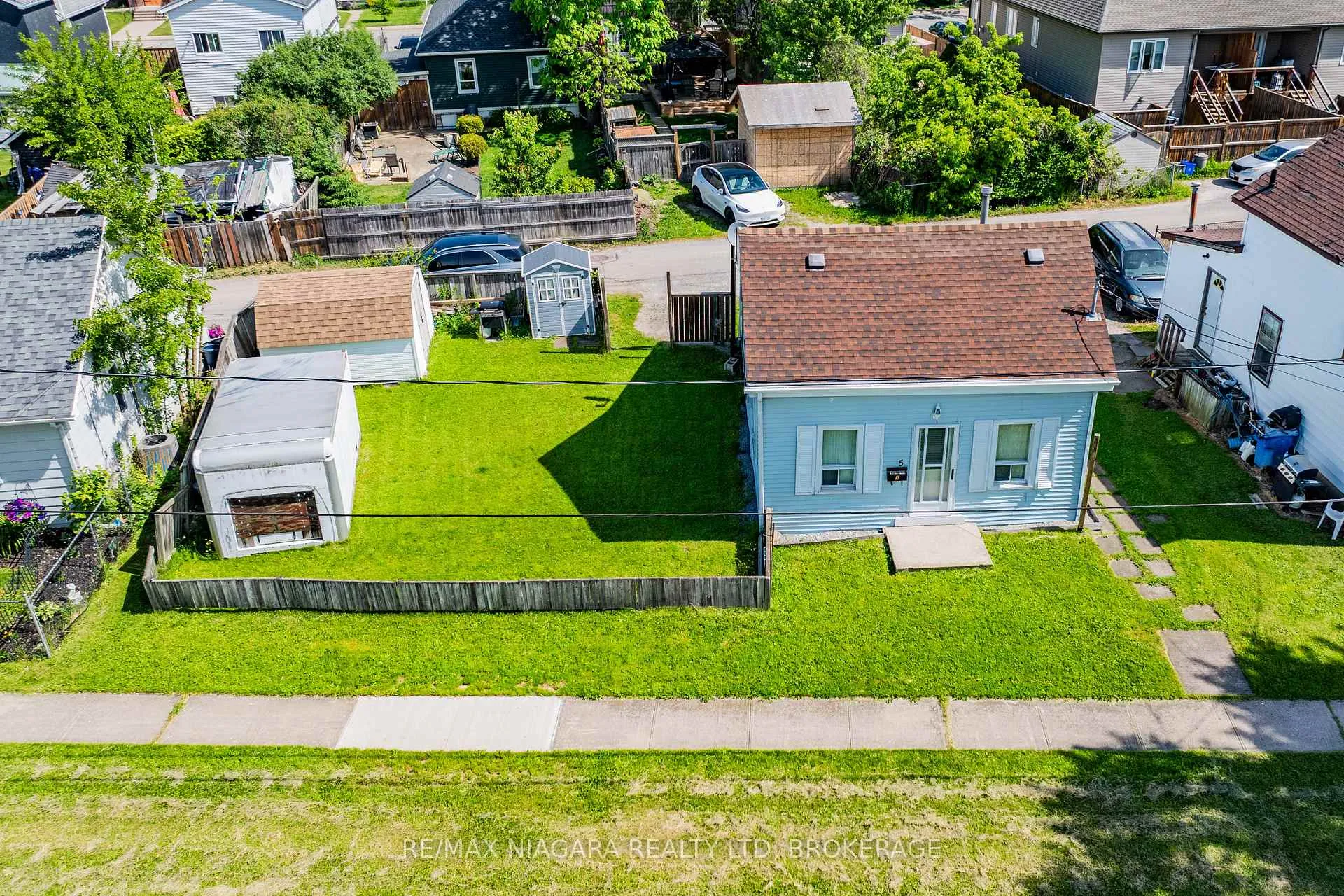 Photo 16 of 5 Birch Street, St. Catharines, Oakdale — HOMEH