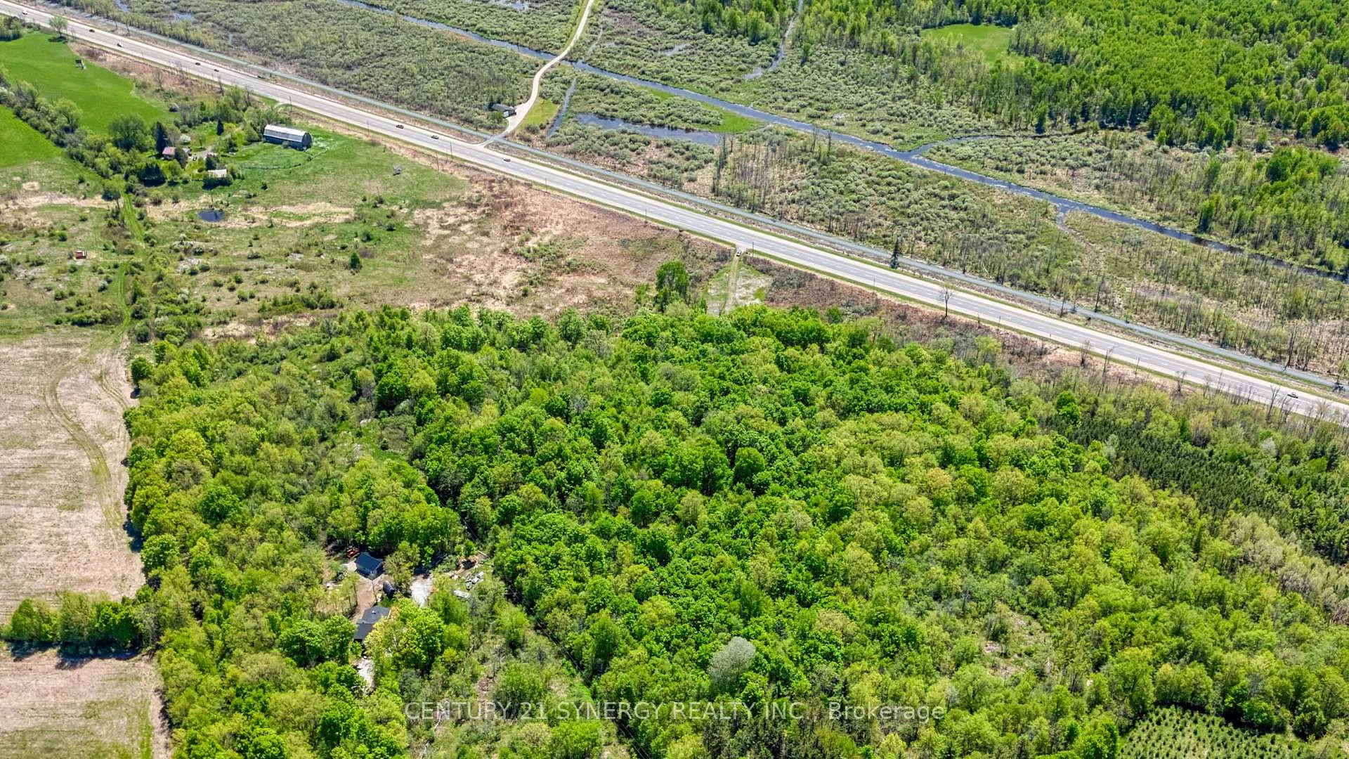 Photo 6 of 19112 Highway 7, Tay Valley, Bathurst/Burgess & Sherbrooke (Bathurst) Twp — HOMEH