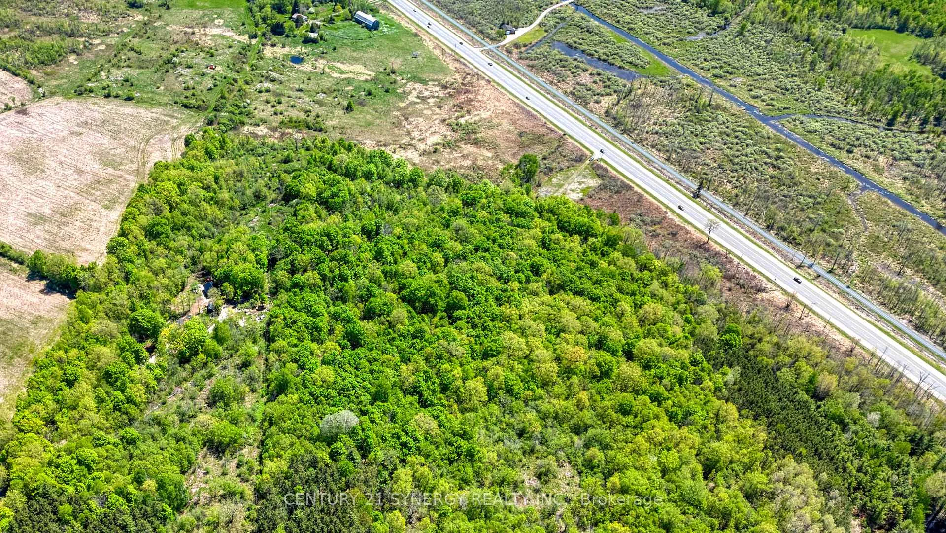 Photo 7 of 19112 Highway 7, Tay Valley, Bathurst/Burgess & Sherbrooke (Bathurst) Twp — HOMEH