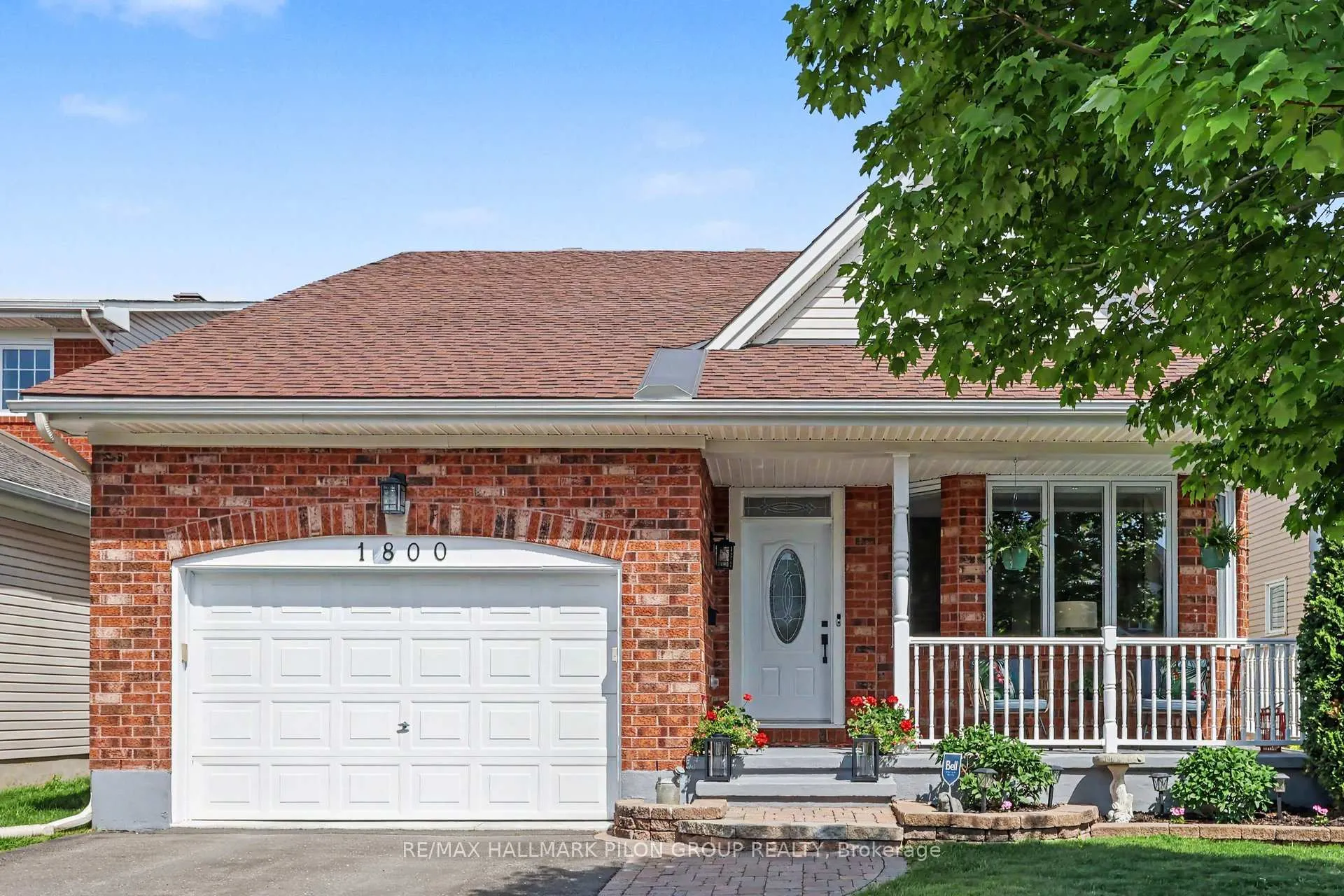 Photo 1 of 1800 Mccallum Drive, Ottawa, Fallingbrook/Gardenway South — HOMEH