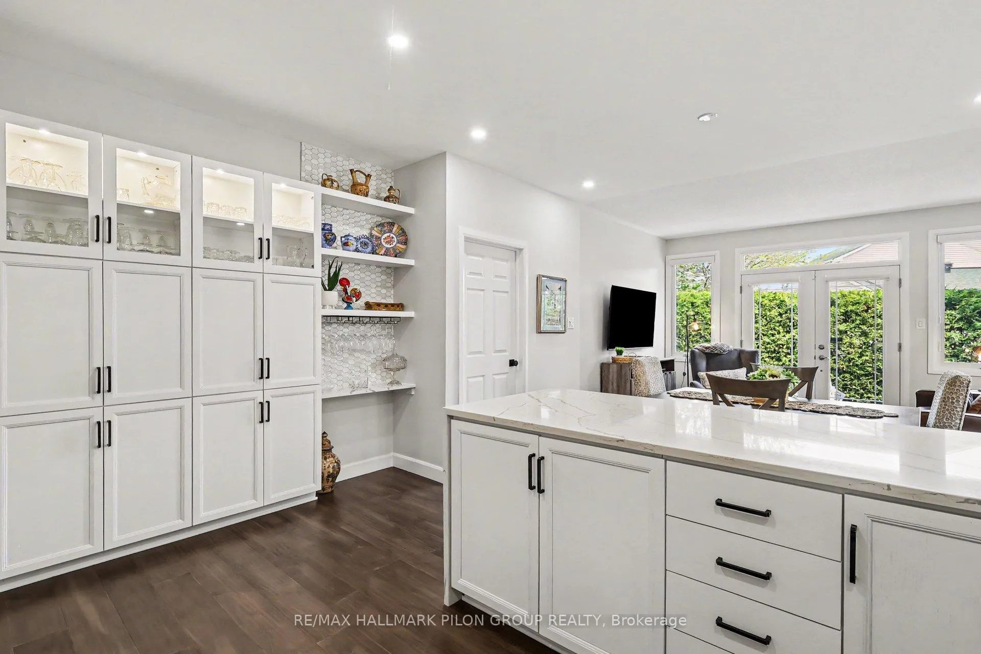 Photo 7 of 1800 Mccallum Drive, Ottawa, Fallingbrook/Gardenway South — HOMEH