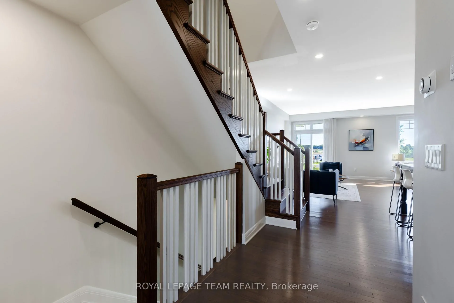 Photo 8 of 86 Escarpment Crescent, Ottawa, Kanata - Kanata Lakes/Heritage Hills — HOMEH