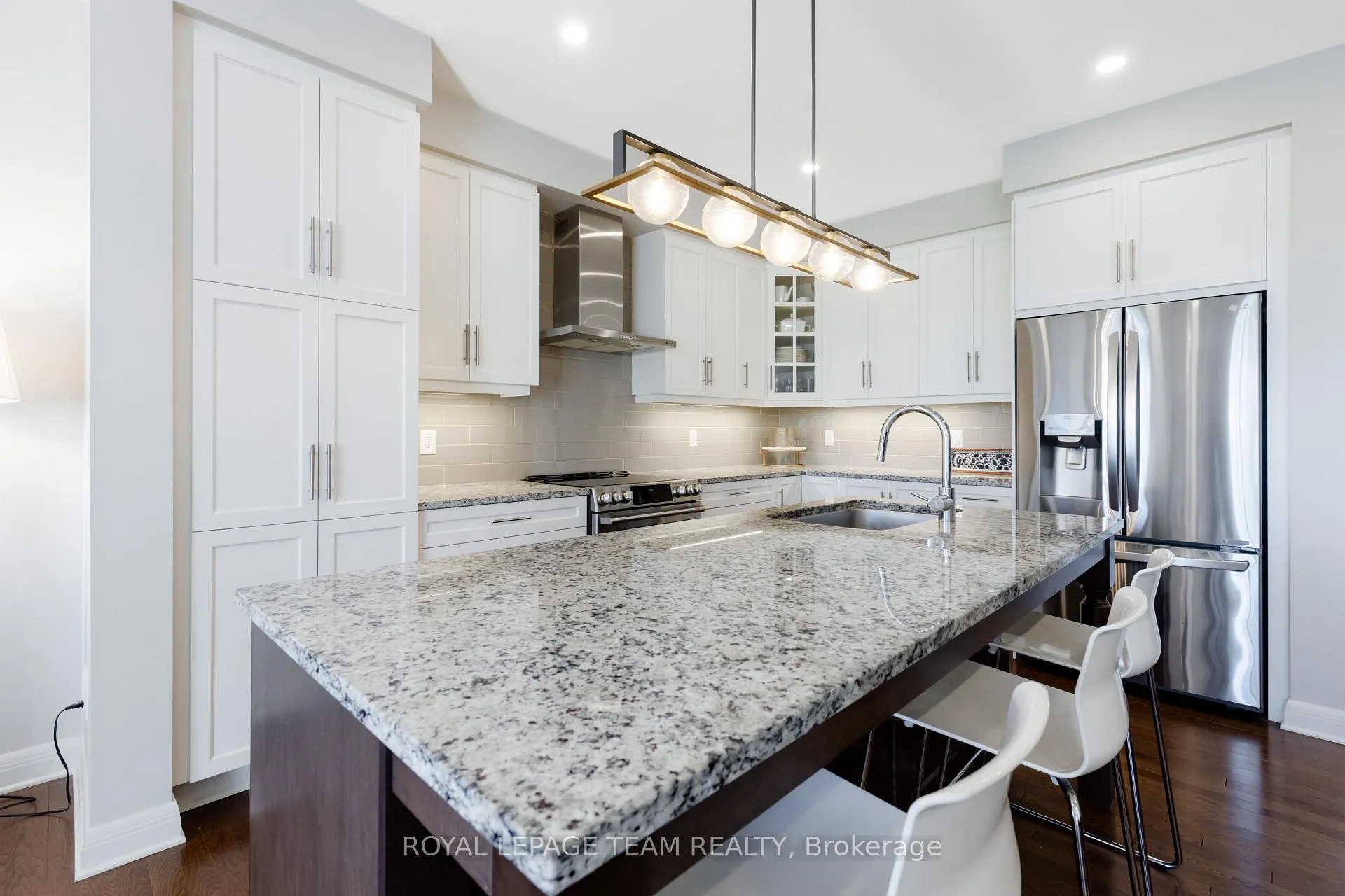 Photo 14 of 86 Escarpment Crescent, Ottawa, Kanata - Kanata Lakes/Heritage Hills — HOMEH