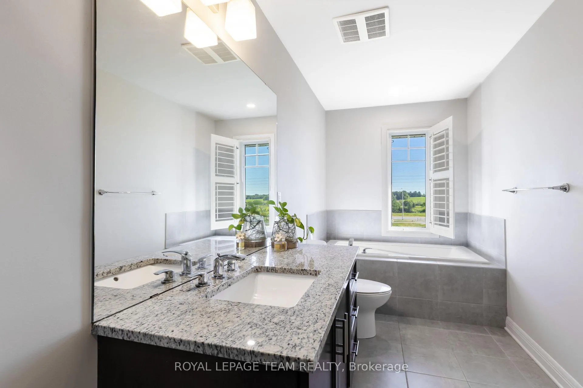 Photo 27 of 86 Escarpment Crescent, Ottawa, Kanata - Kanata Lakes/Heritage Hills — HOMEH