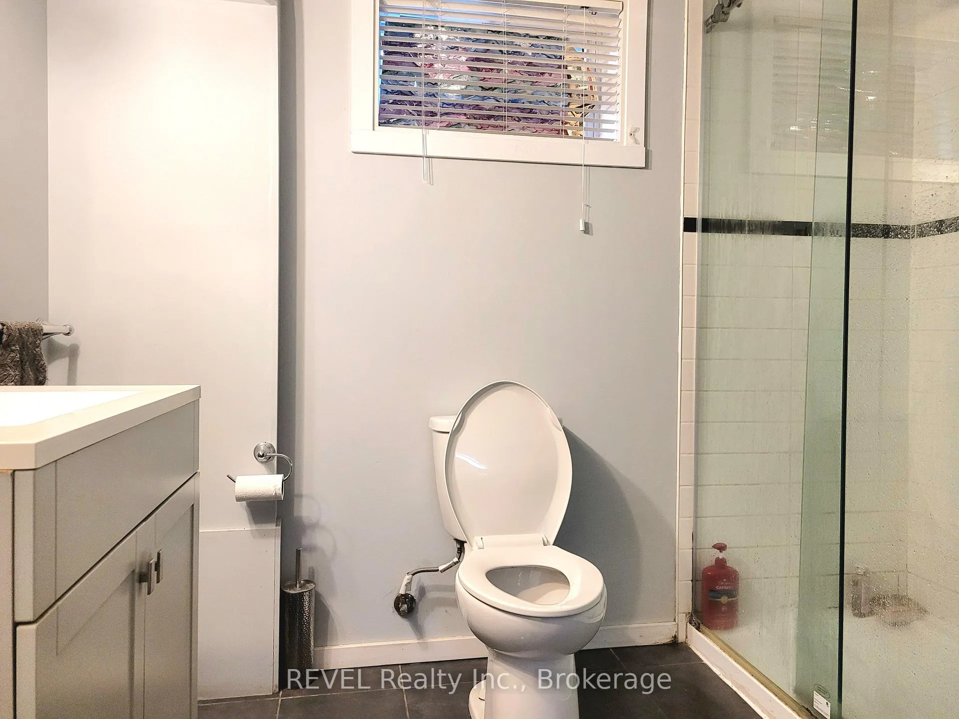 Photo 7 of 5675 Peer Street, Niagara Falls, Dorchester — HOMEH