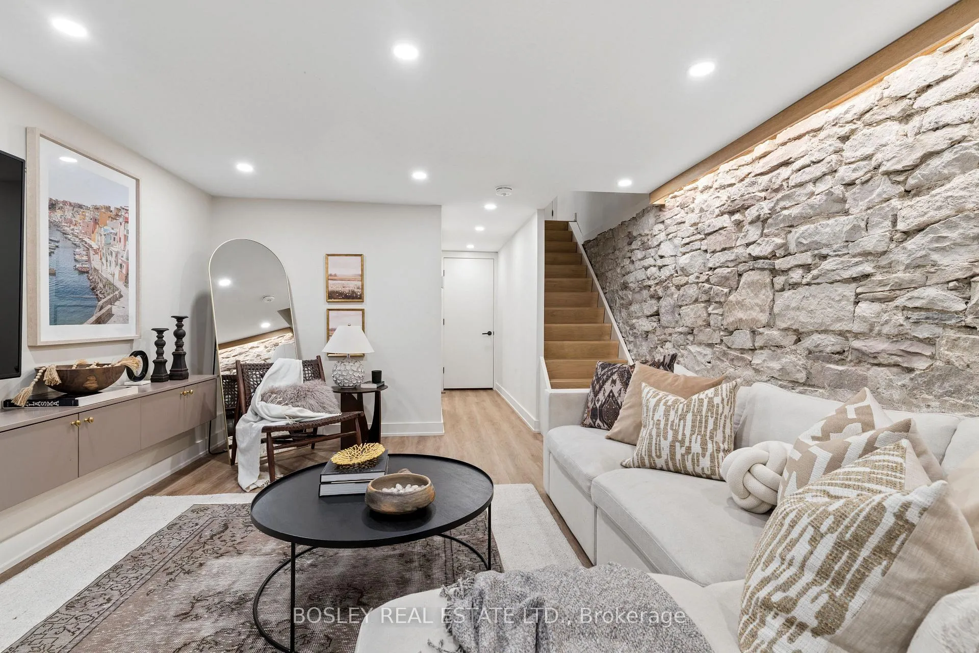 Photo 42 of 40 Fuller Avenue, Toronto, Roncesvalles — HOMEH