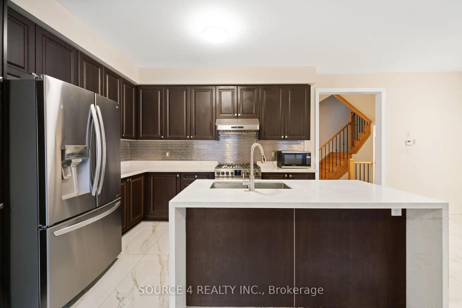 Photo 6 of 2426 Hibiscus Drive, Pickering, Rural Pickering — HOMEH