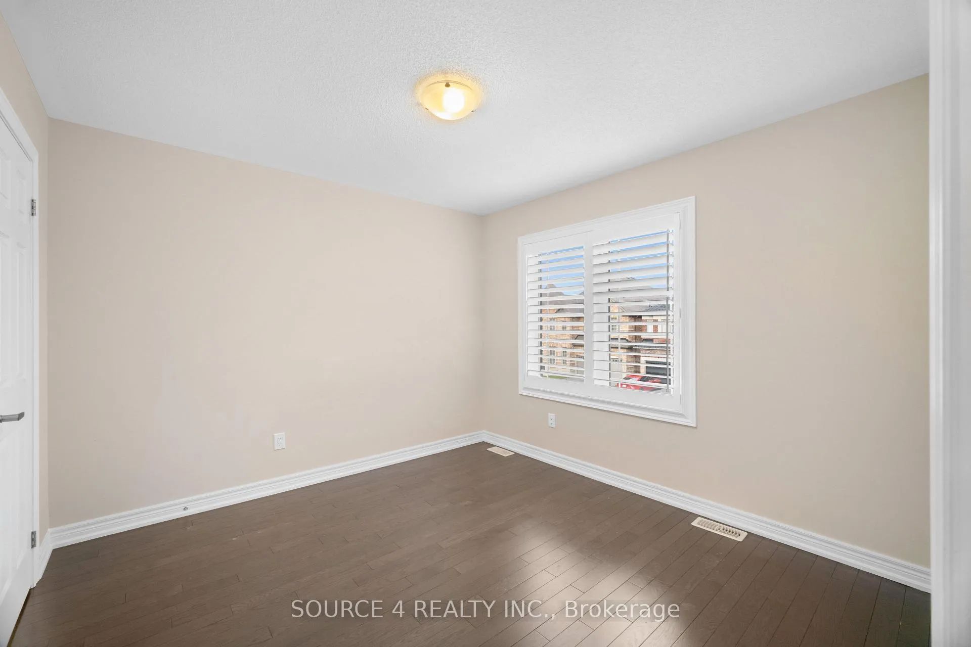 Photo 14 of 2426 Hibiscus Drive, Pickering, Rural Pickering — HOMEH