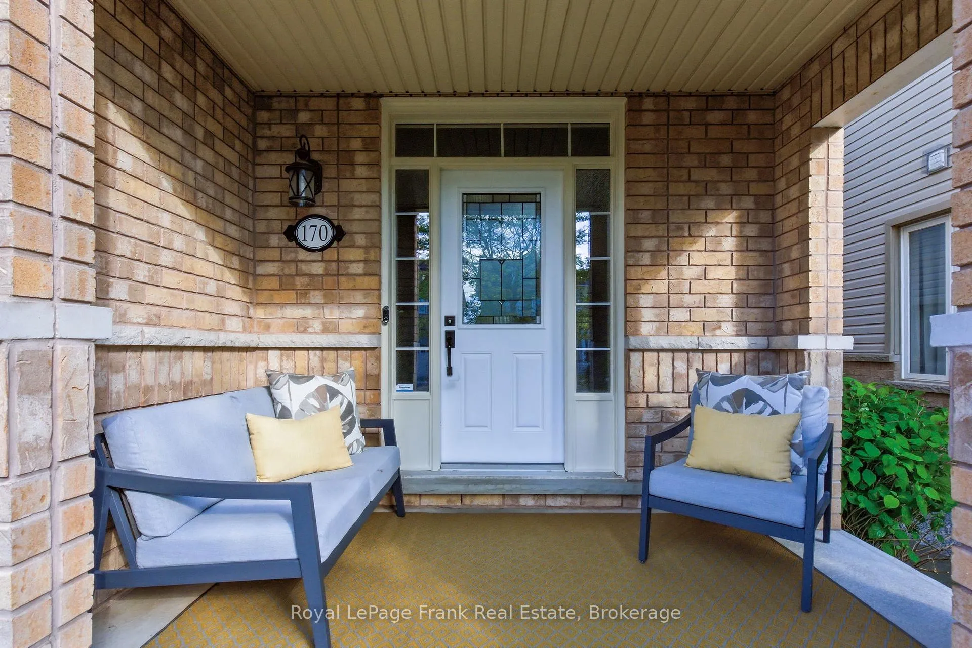 Photo 3 of 170 Harbourside Drive, Whitby, Port Whitby — HOMEH