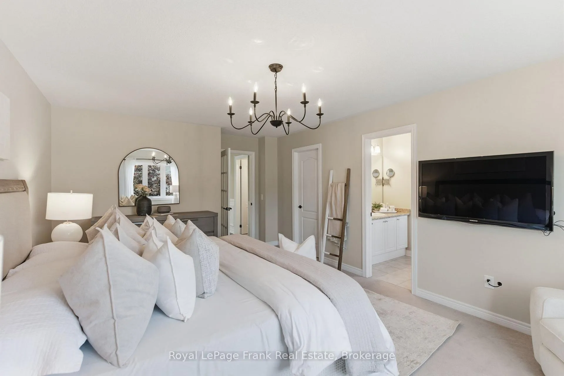 Photo 18 of 170 Harbourside Drive, Whitby, Port Whitby — HOMEH