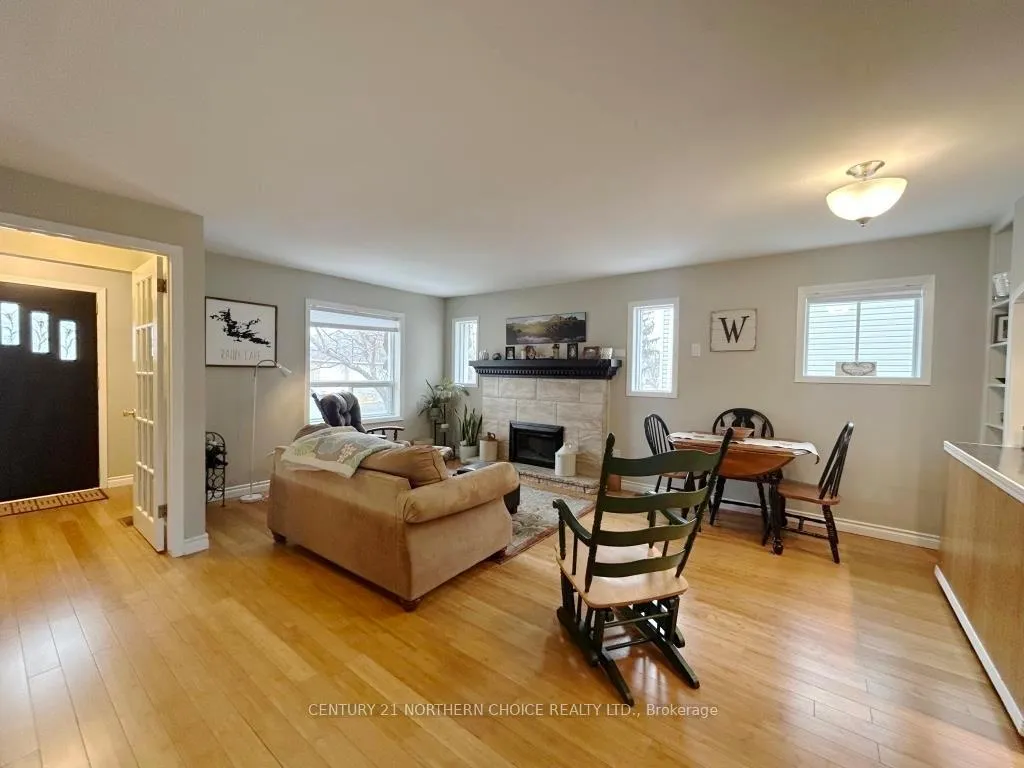 Photo 5 of 1115 River Road West, Fort Frances — HOMEH