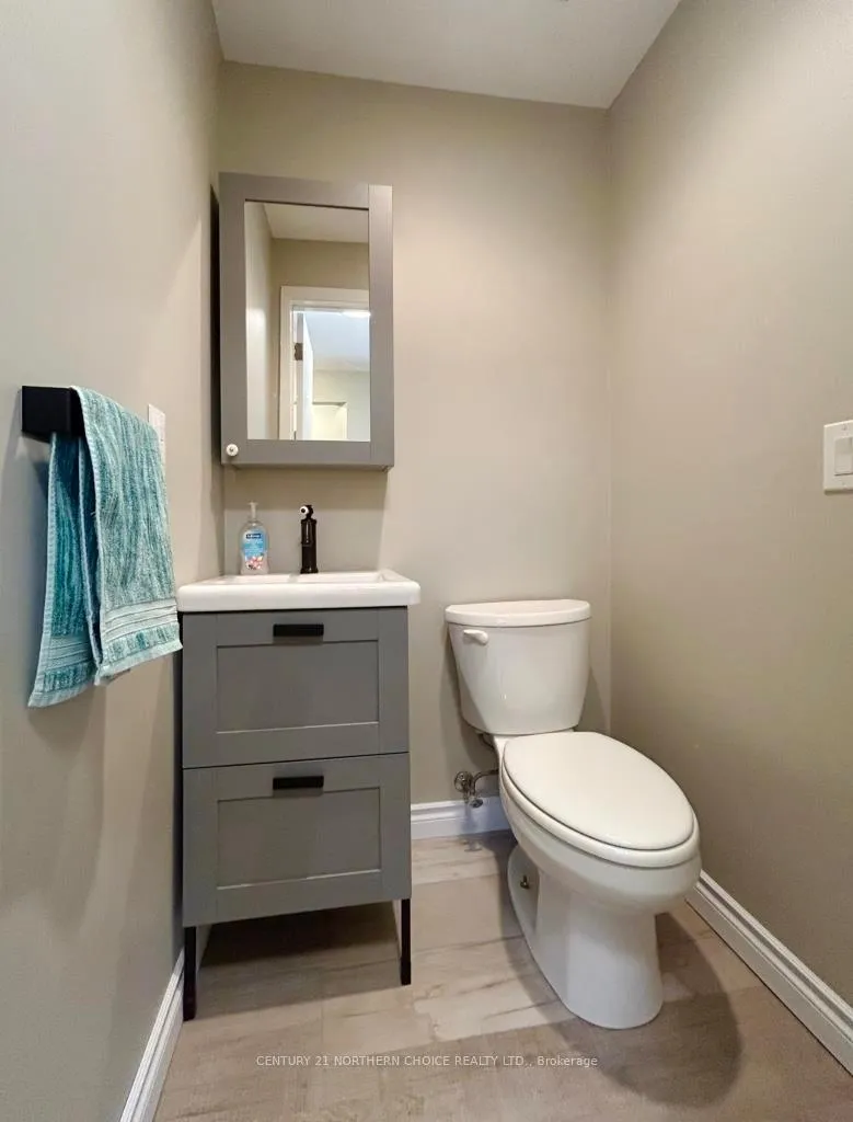 Photo 10 of 1115 River Road West, Fort Frances — HOMEH
