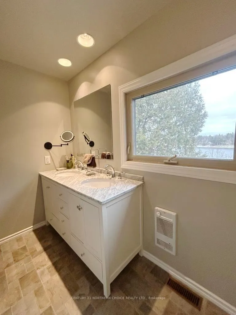Photo 16 of 1115 River Road West, Fort Frances — HOMEH