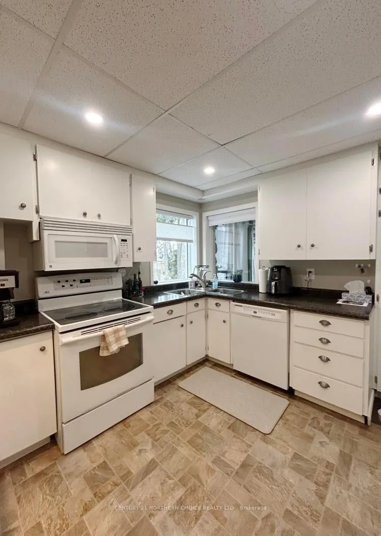 Photo 22 of 1115 River Road West, Fort Frances — HOMEH