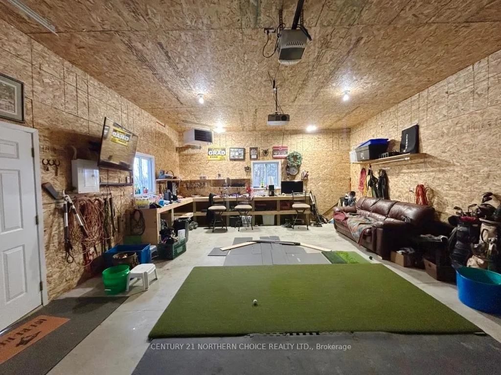 Photo 30 of 1115 River Road West, Fort Frances — HOMEH
