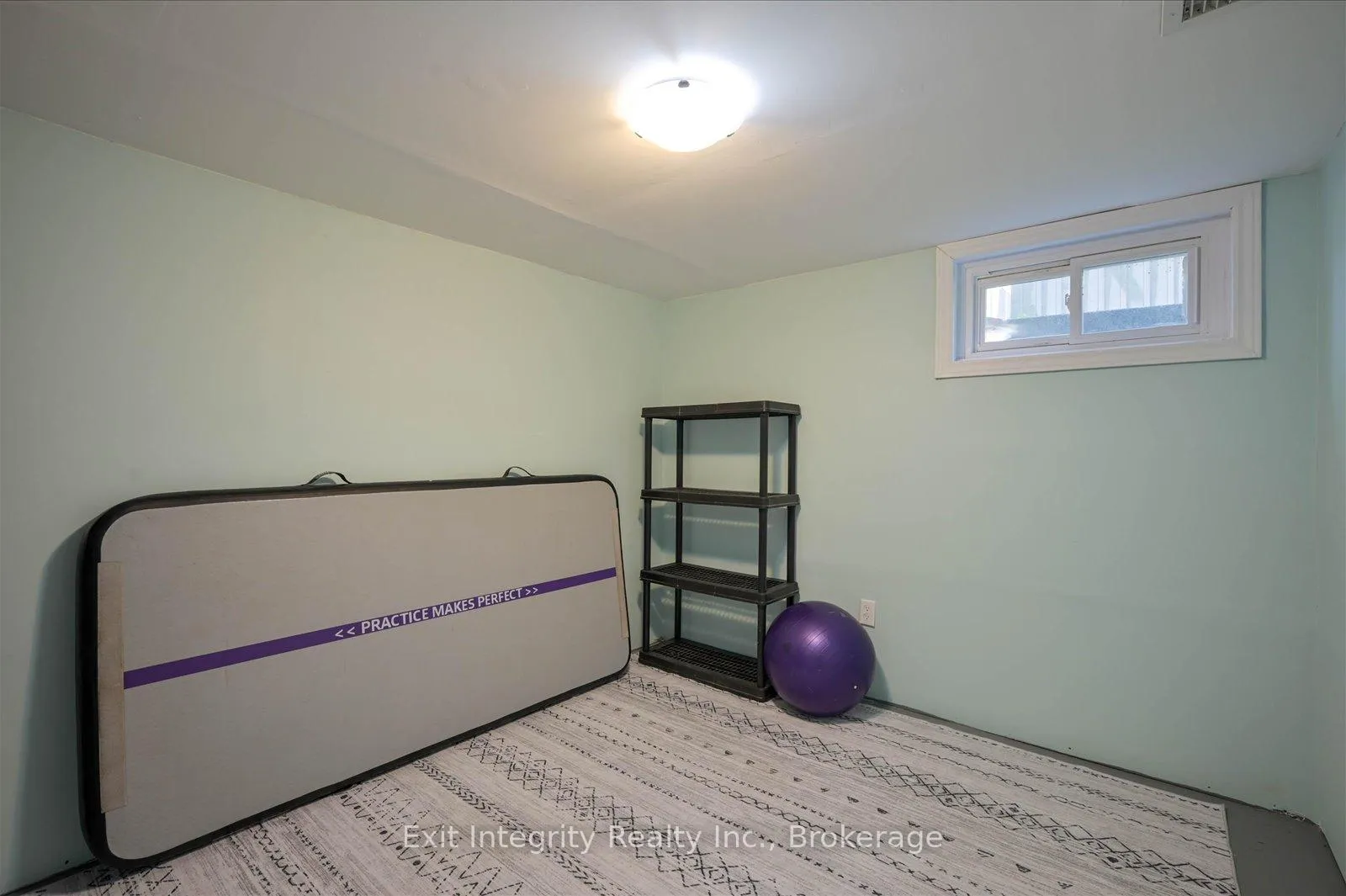 Photo 18 of 15 Manchester Street, Cambridge, Alison — HOMEH