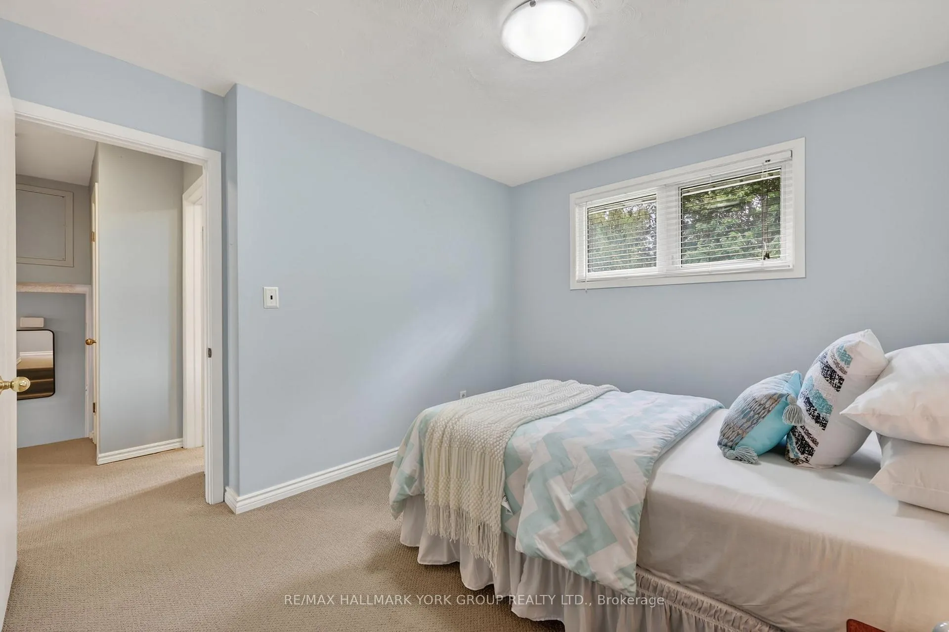 Photo 27 of 49 Orma Drive, Orillia — HOMEH