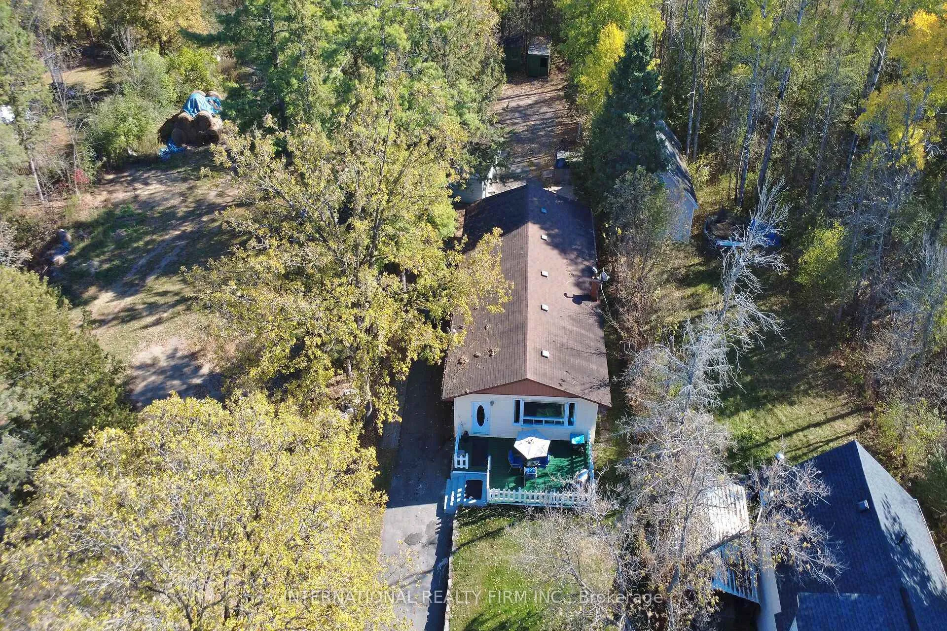 Photo 2 of 96 Constance Lake Road, Ottawa, Kanata - Kanata (North East) — HOMEH
