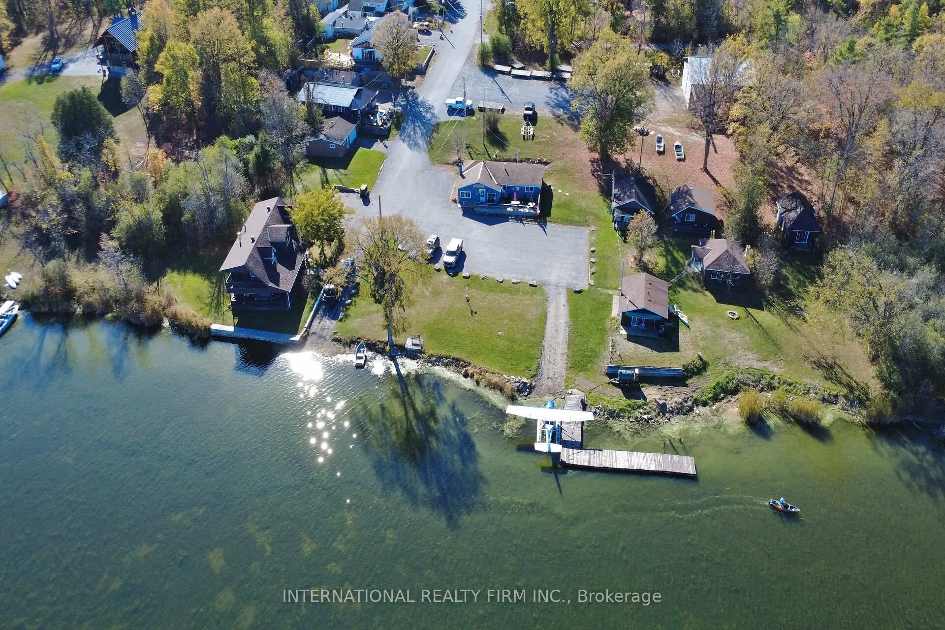 Photo 4 of 96 Constance Lake Road, Ottawa, Kanata - Kanata (North East) — HOMEH