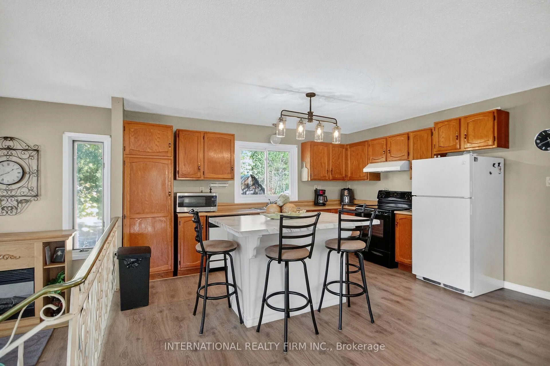 Photo 7 of 96 Constance Lake Road, Ottawa, Kanata - Kanata (North East) — HOMEH