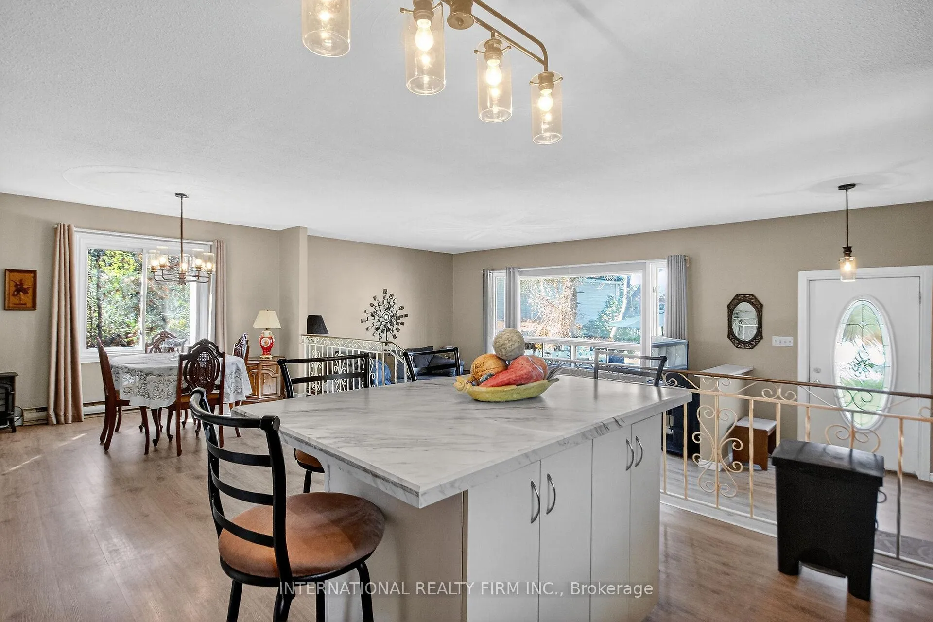Photo 12 of 96 Constance Lake Road, Ottawa, Kanata - Kanata (North East) — HOMEH
