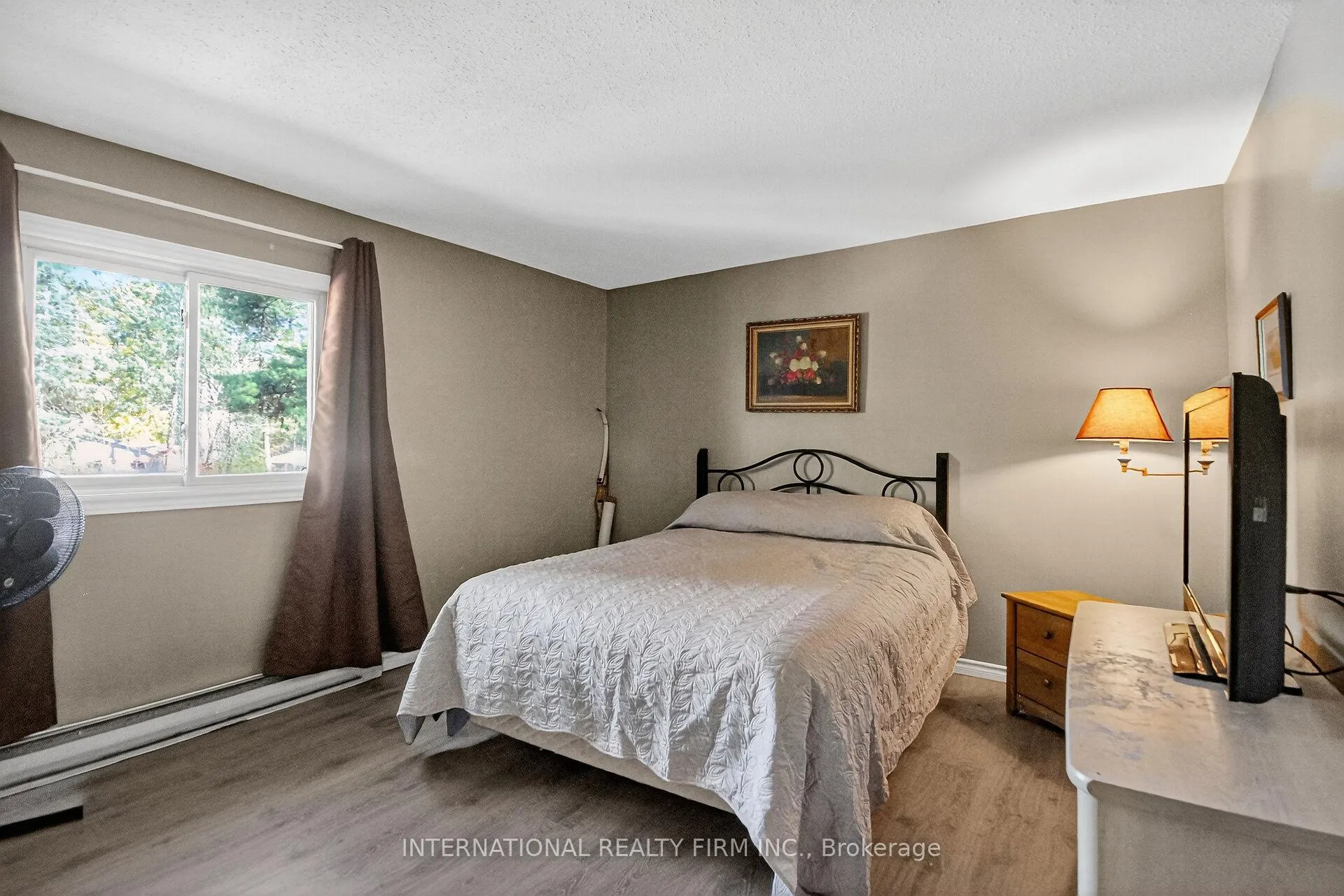 Photo 15 of 96 Constance Lake Road, Ottawa, Kanata - Kanata (North East) — HOMEH