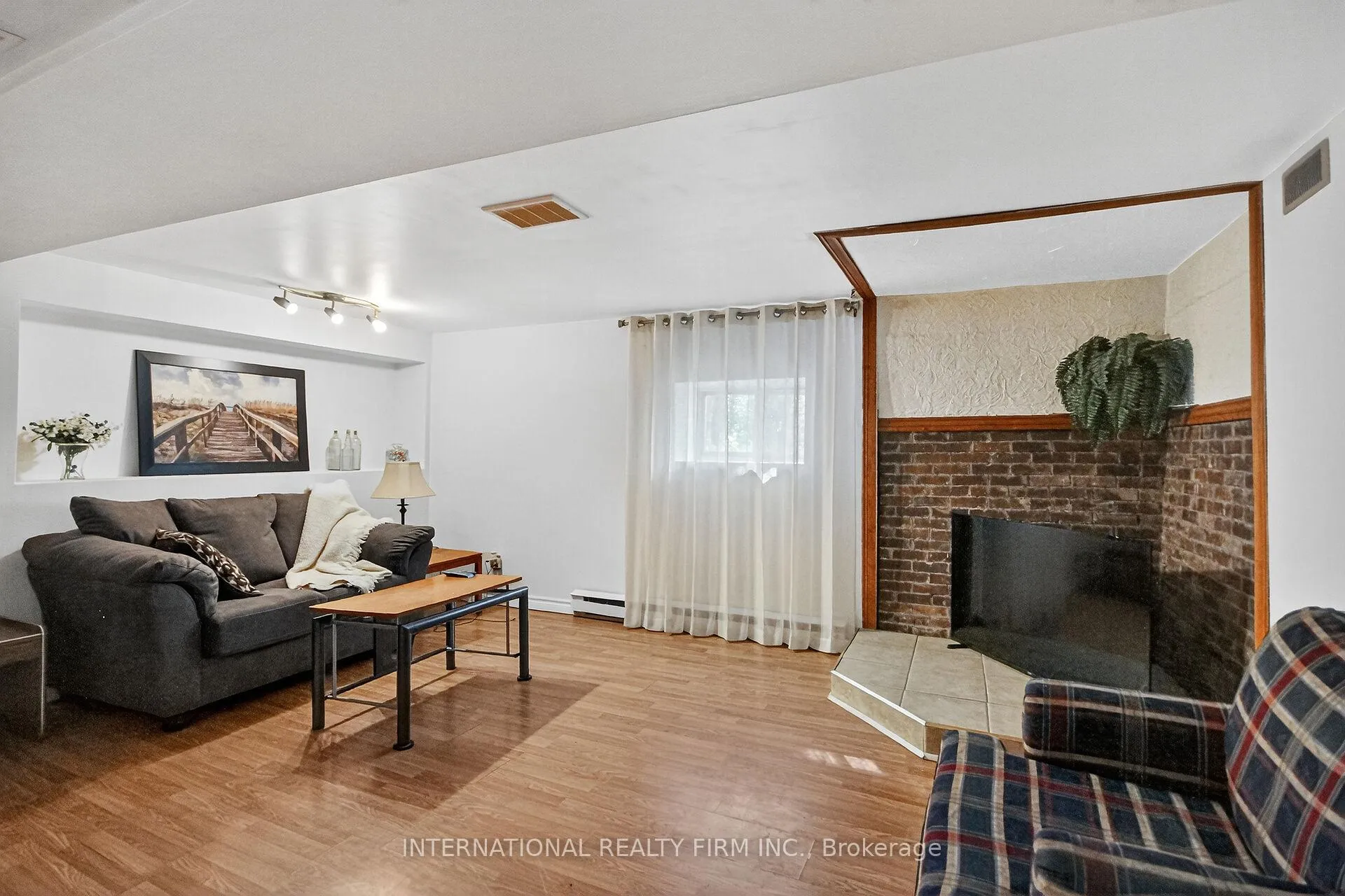 Photo 20 of 96 Constance Lake Road, Ottawa, Kanata - Kanata (North East) — HOMEH
