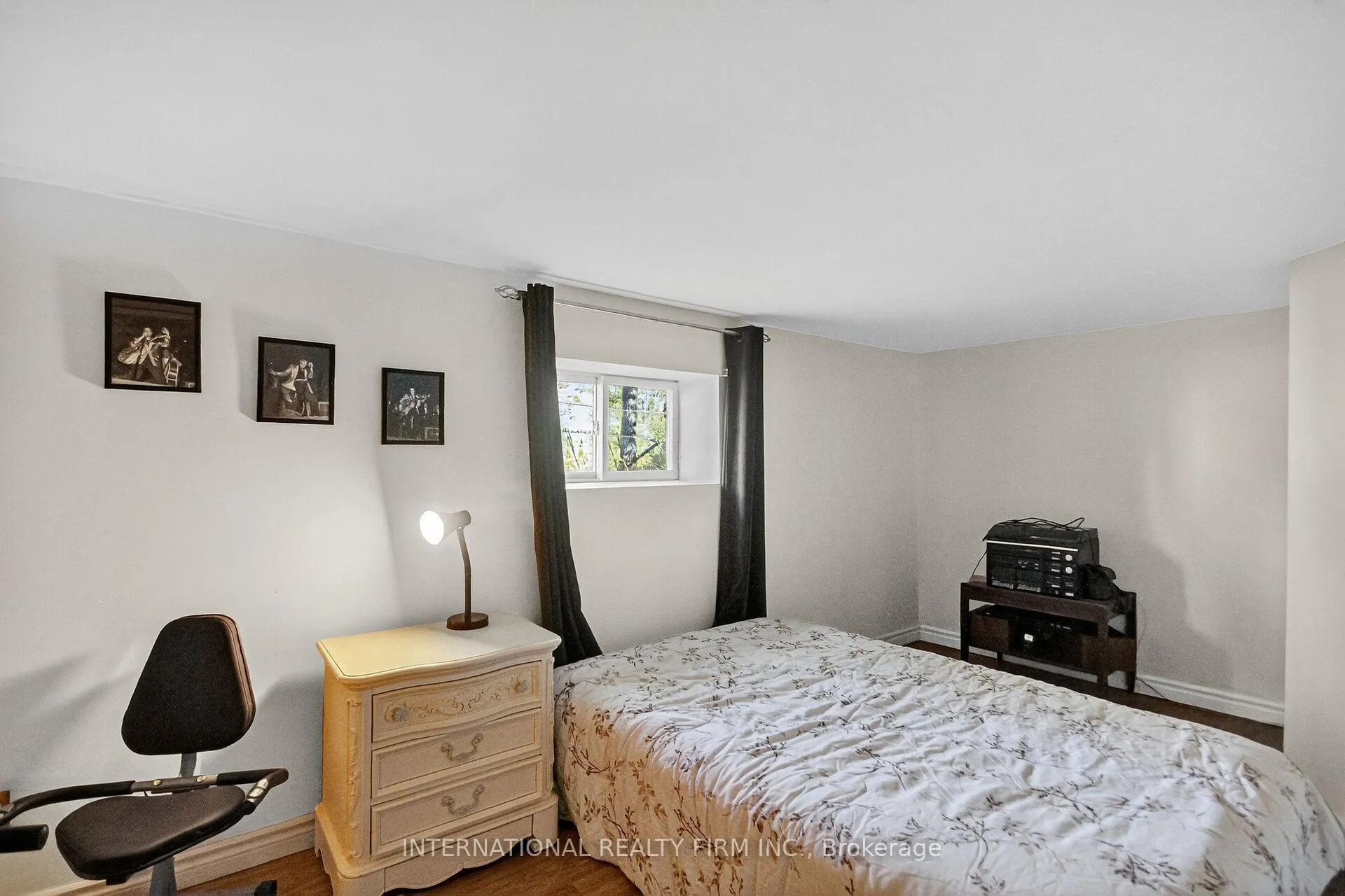 Photo 24 of 96 Constance Lake Road, Ottawa, Kanata - Kanata (North East) — HOMEH