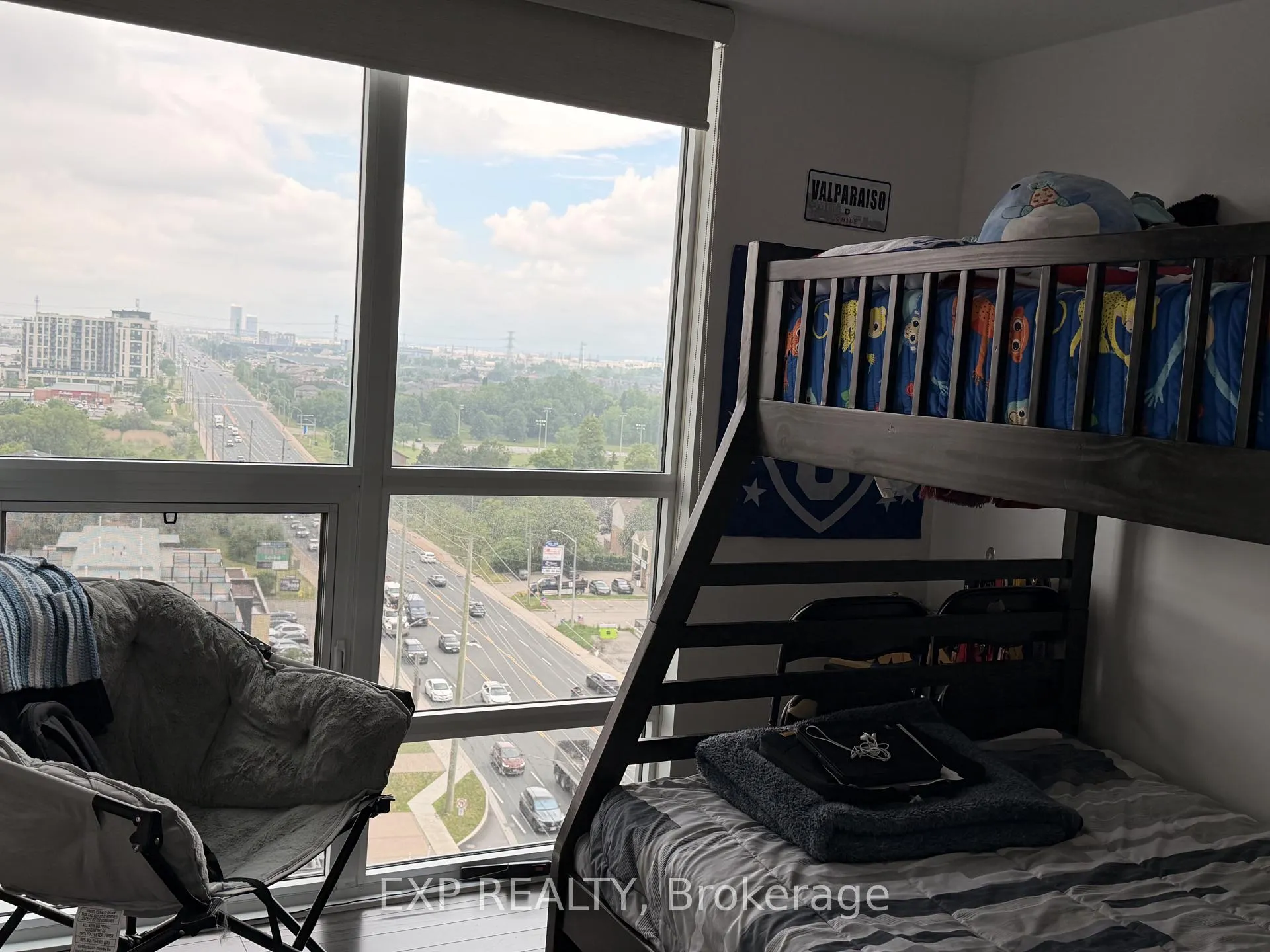 Photo 7 of Unit 1002, 7730 Kipling Avenue, Vaughan, West Woodbridge — HOMEH