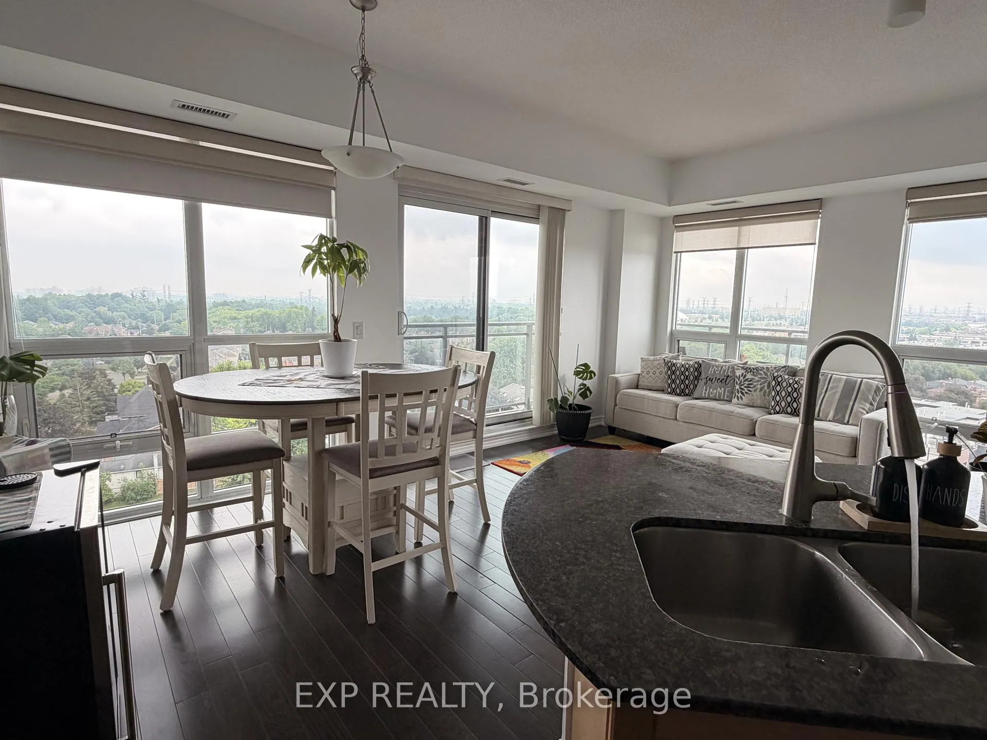 Photo 13 of Unit 1002, 7730 Kipling Avenue, Vaughan, West Woodbridge — HOMEH