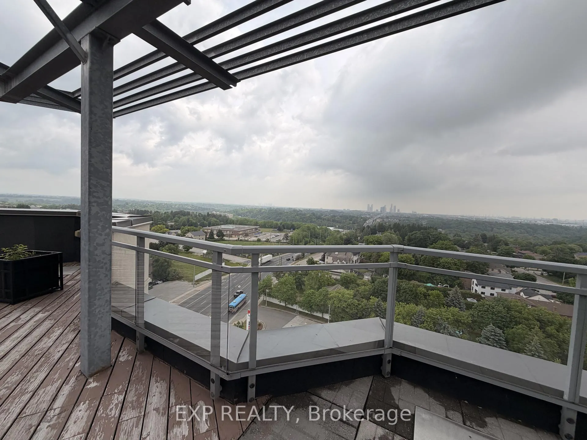 Photo 32 of Unit 1002, 7730 Kipling Avenue, Vaughan, West Woodbridge — HOMEH