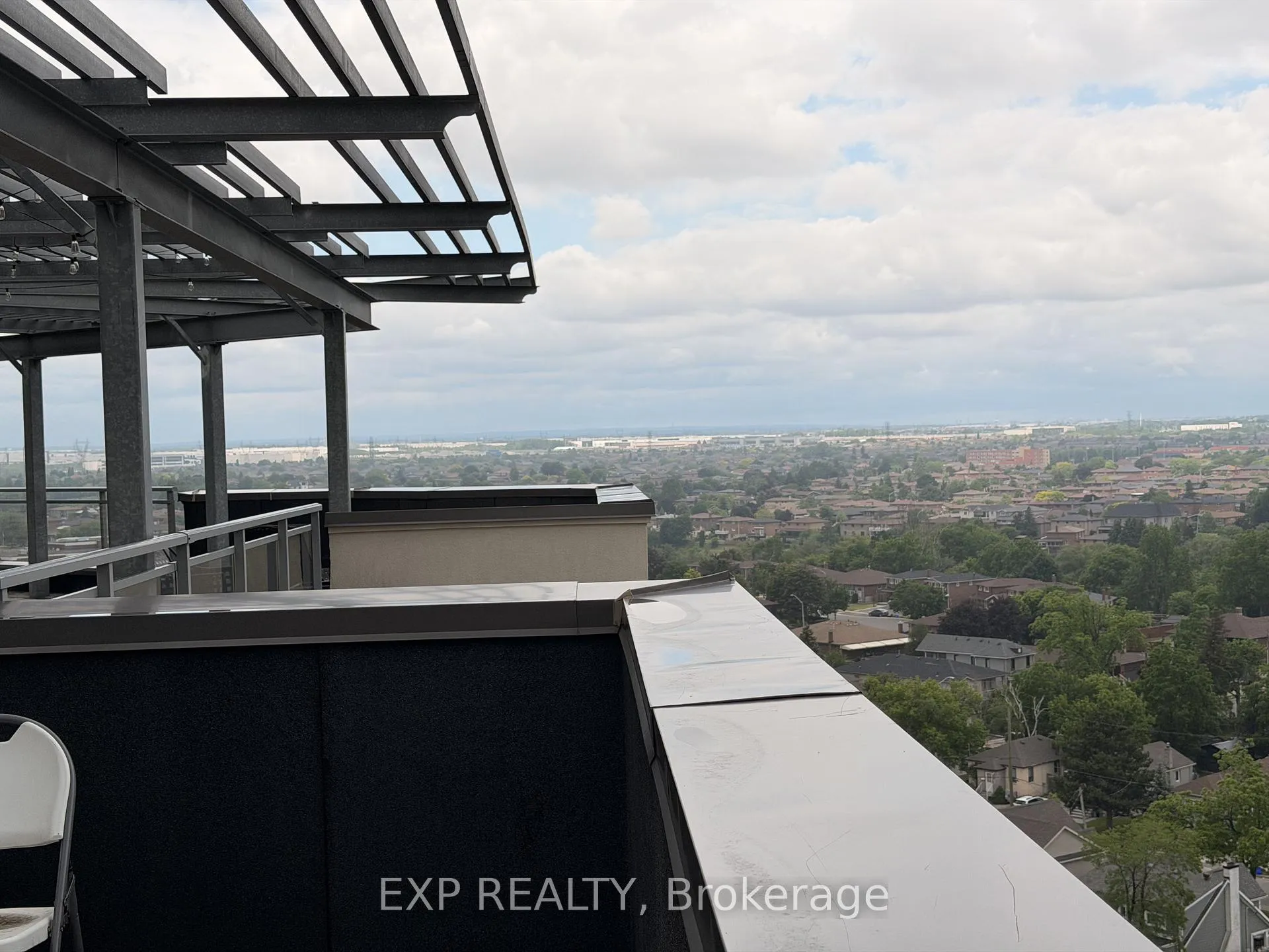 Photo 47 of Unit 1002, 7730 Kipling Avenue, Vaughan, West Woodbridge — HOMEH