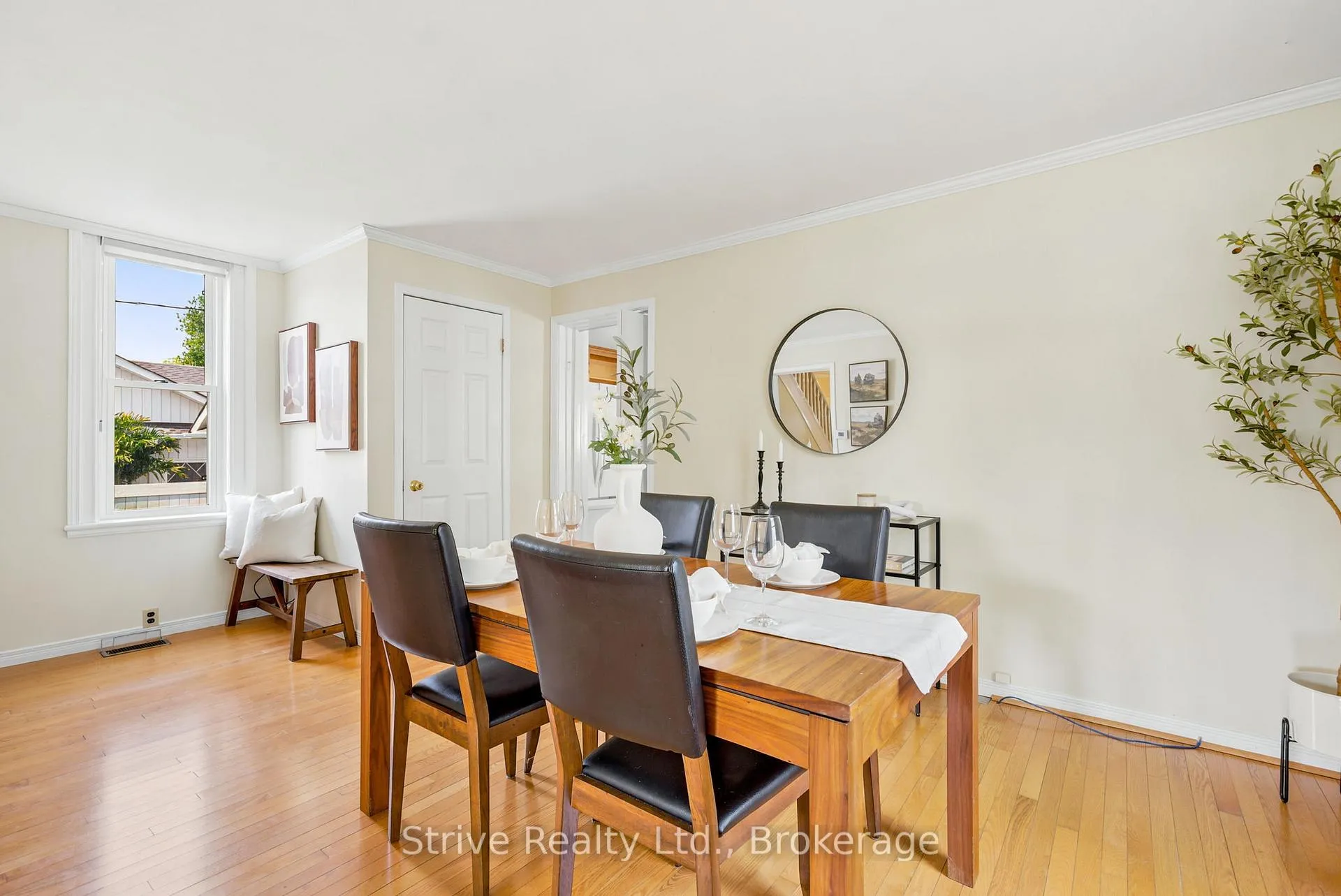 Photo 10 of 158 Stuart Street, Cobourg — HOMEH