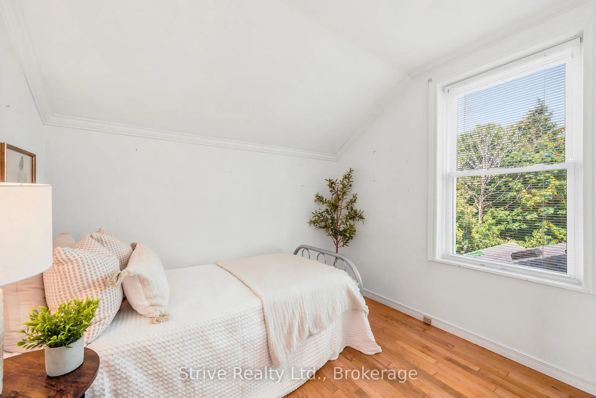 Photo 19 of 158 Stuart Street, Cobourg — HOMEH