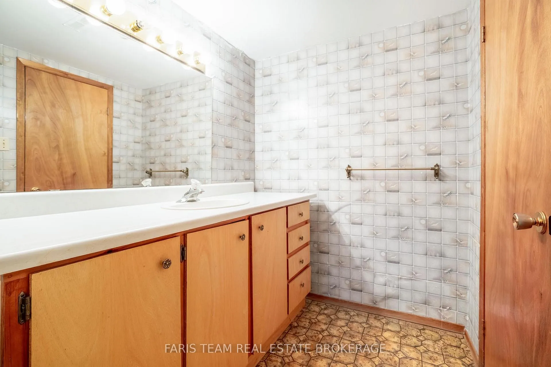 Photo 36 of 5486 Concession Road 7, New Tecumseth, Alliston — HOMEH