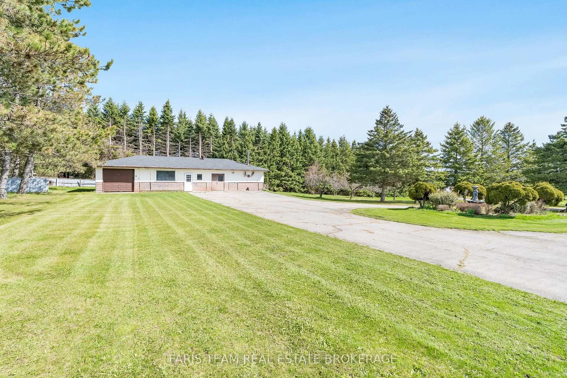 Photo 44 of 5486 Concession Road 7, New Tecumseth, Alliston — HOMEH