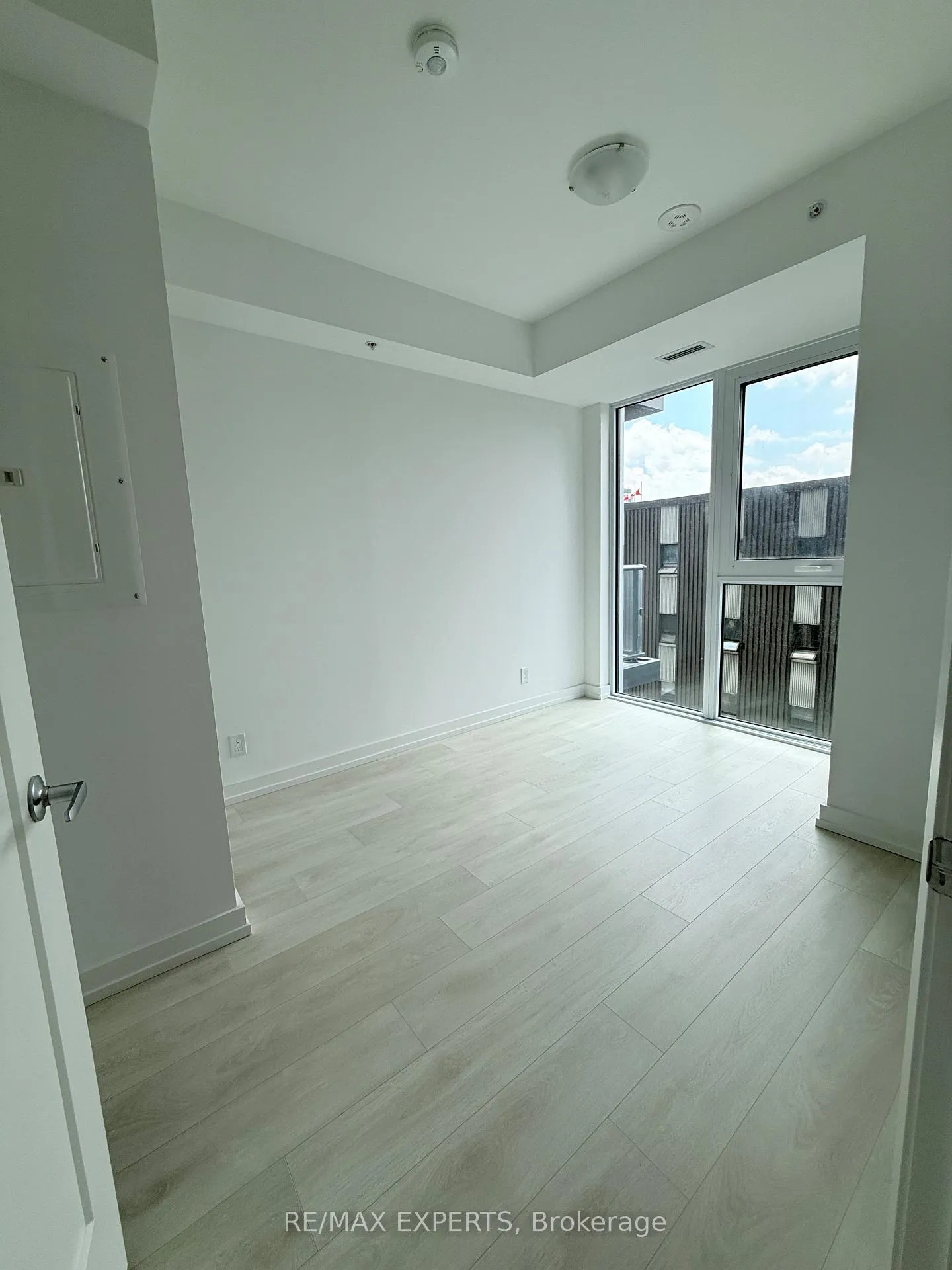 Photo 13 of Unit 623, 75 James Street S, Hamilton, Corktown — HOMEH