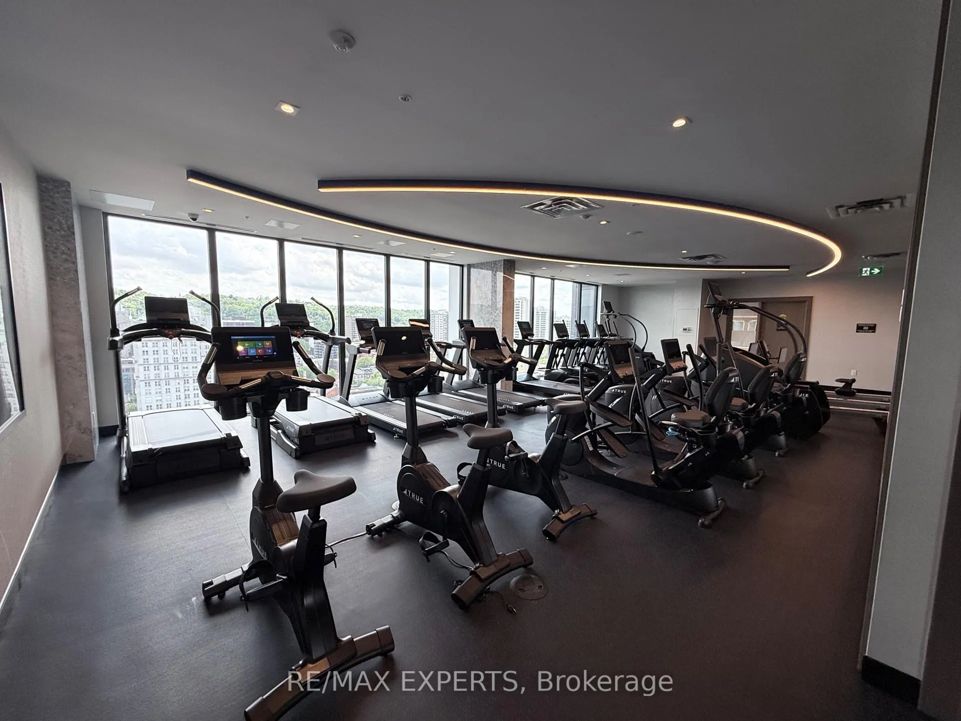 Photo 30 of Unit 623, 75 James Street S, Hamilton, Corktown — HOMEH