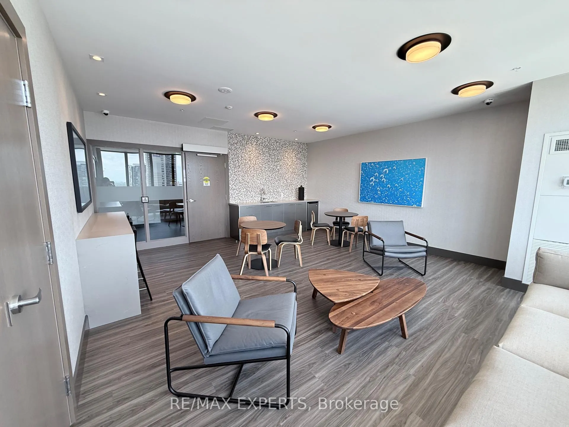 Photo 32 of Unit 623, 75 James Street S, Hamilton, Corktown — HOMEH