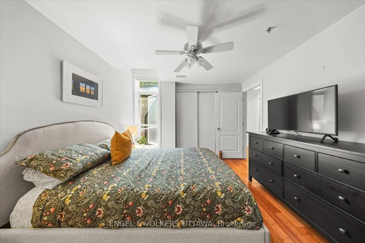 Photo 5 of Unit 205, 6 Grove Avenue, Ottawa, Old Ottawa South — HOMEH