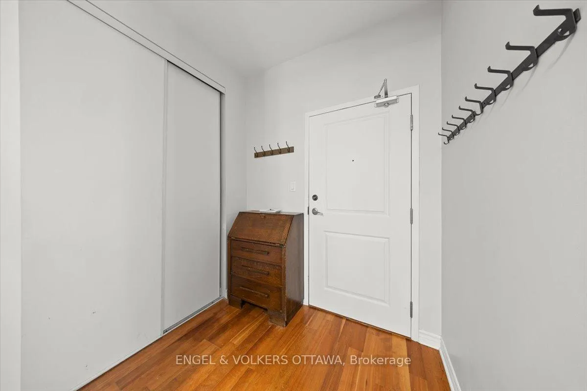 Photo 7 of Unit 205, 6 Grove Avenue, Ottawa, Old Ottawa South — HOMEH