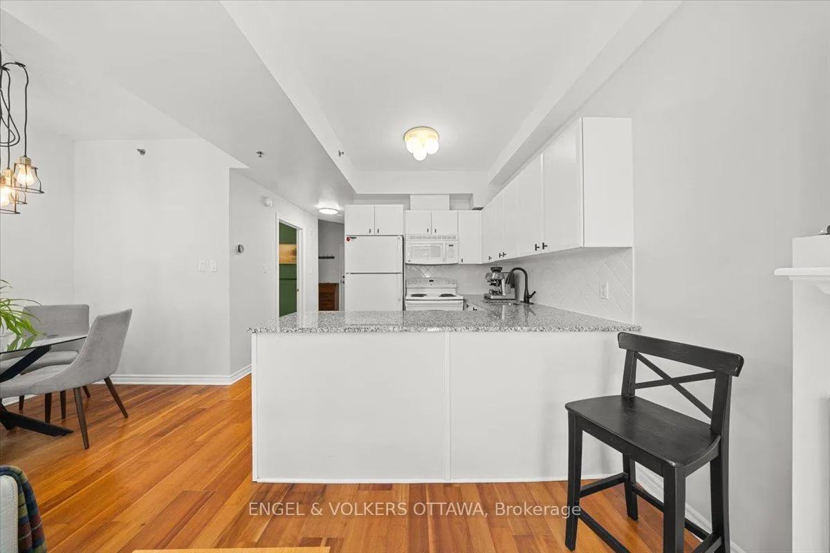 Photo 17 of Unit 205, 6 Grove Avenue, Ottawa, Old Ottawa South — HOMEH