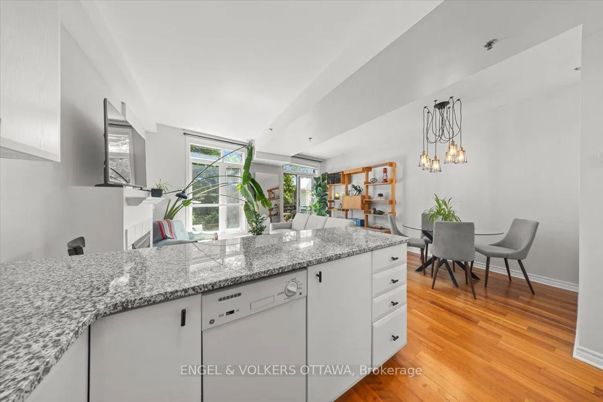 Photo 20 of Unit 205, 6 Grove Avenue, Ottawa, Old Ottawa South — HOMEH