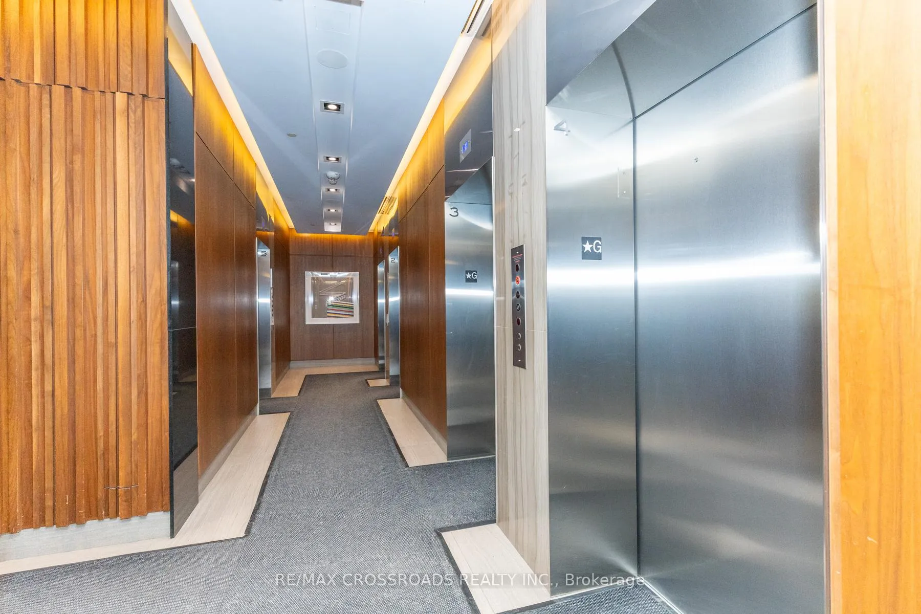 Photo 6 of Unit 2103, 125 Redpath Avenue, Toronto, Mount Pleasant West — HOMEH