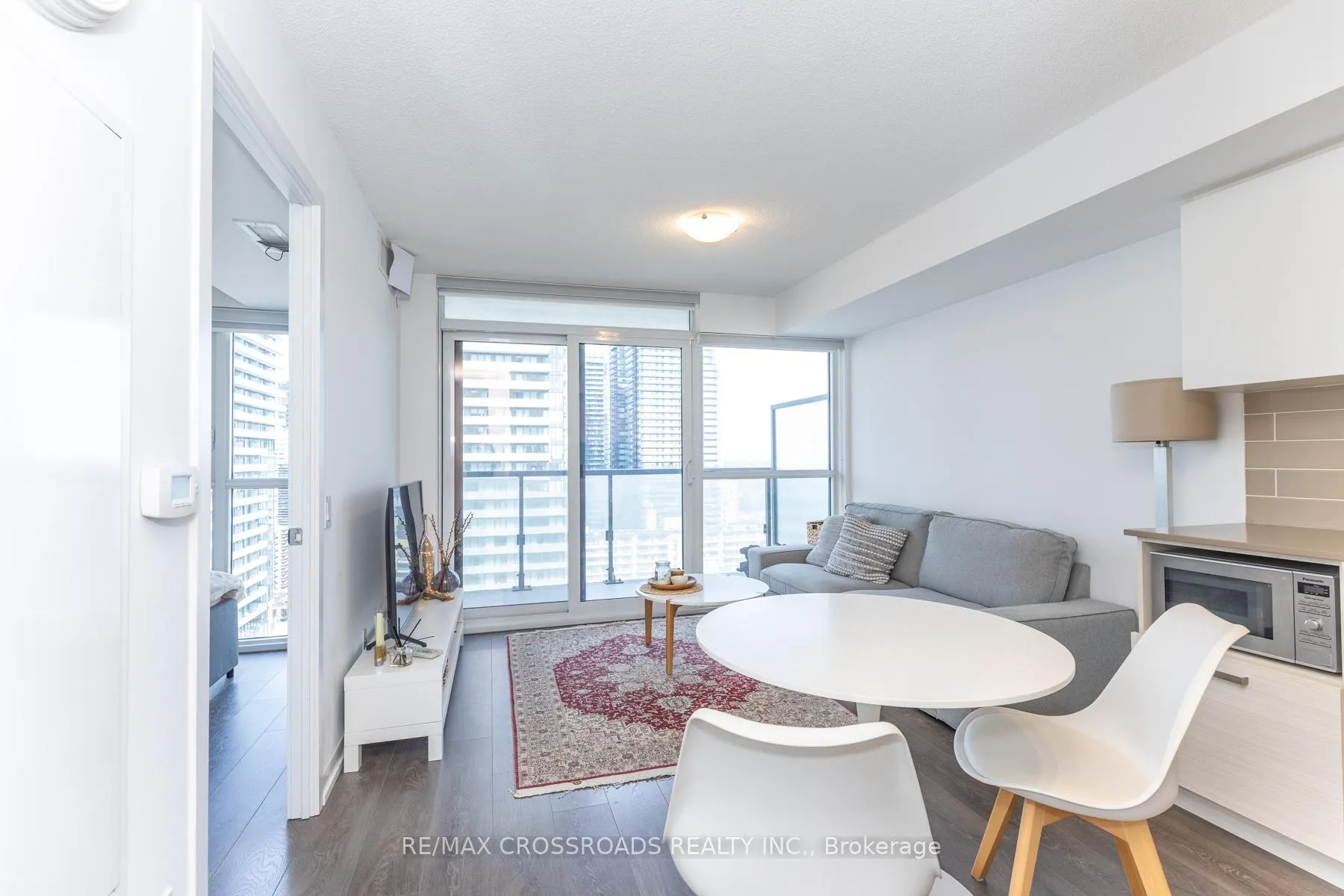 Photo 14 of Unit 2103, 125 Redpath Avenue, Toronto, Mount Pleasant West — HOMEH