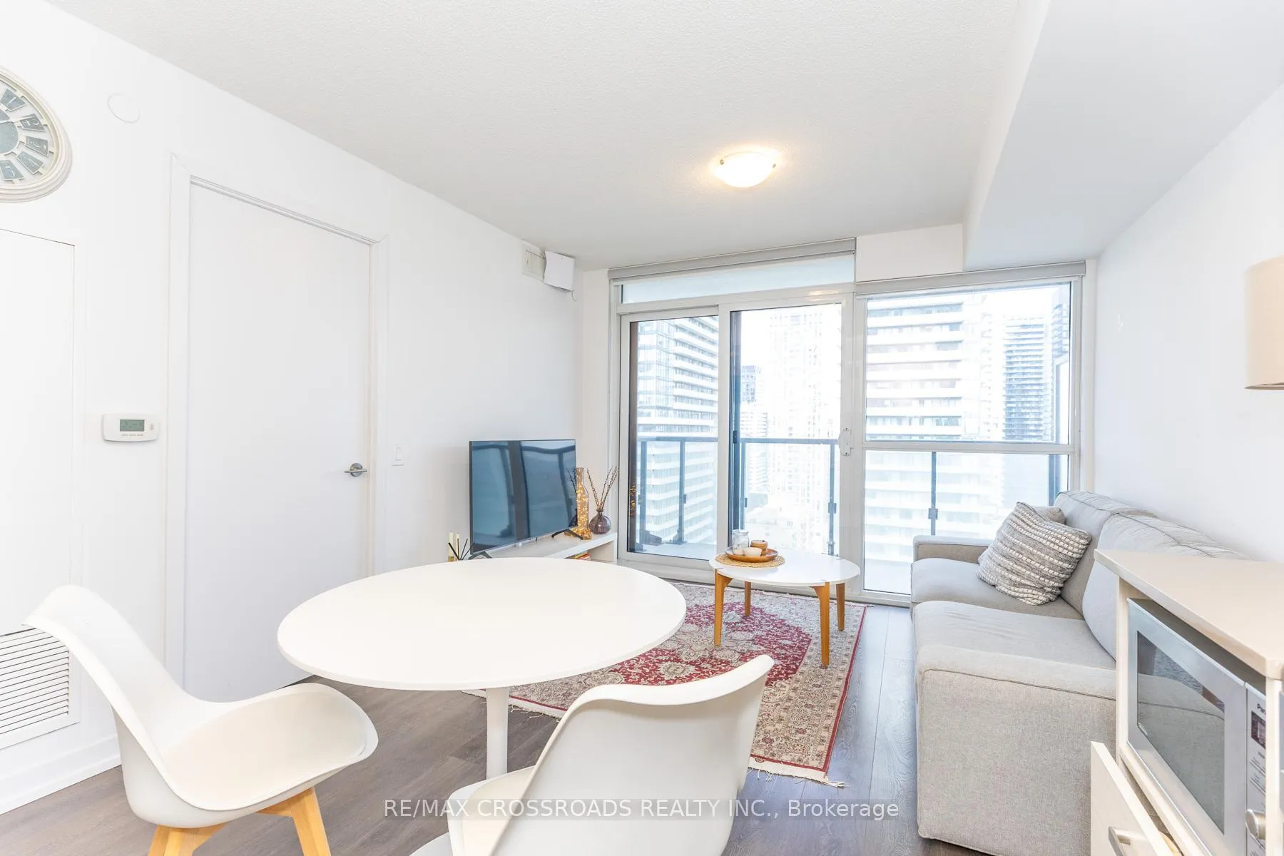 Photo 15 of Unit 2103, 125 Redpath Avenue, Toronto, Mount Pleasant West — HOMEH
