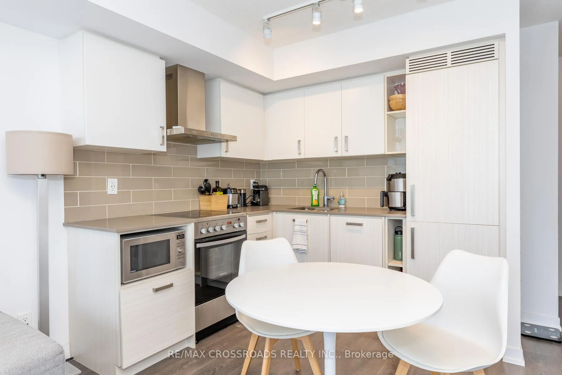 Photo 20 of Unit 2103, 125 Redpath Avenue, Toronto, Mount Pleasant West — HOMEH